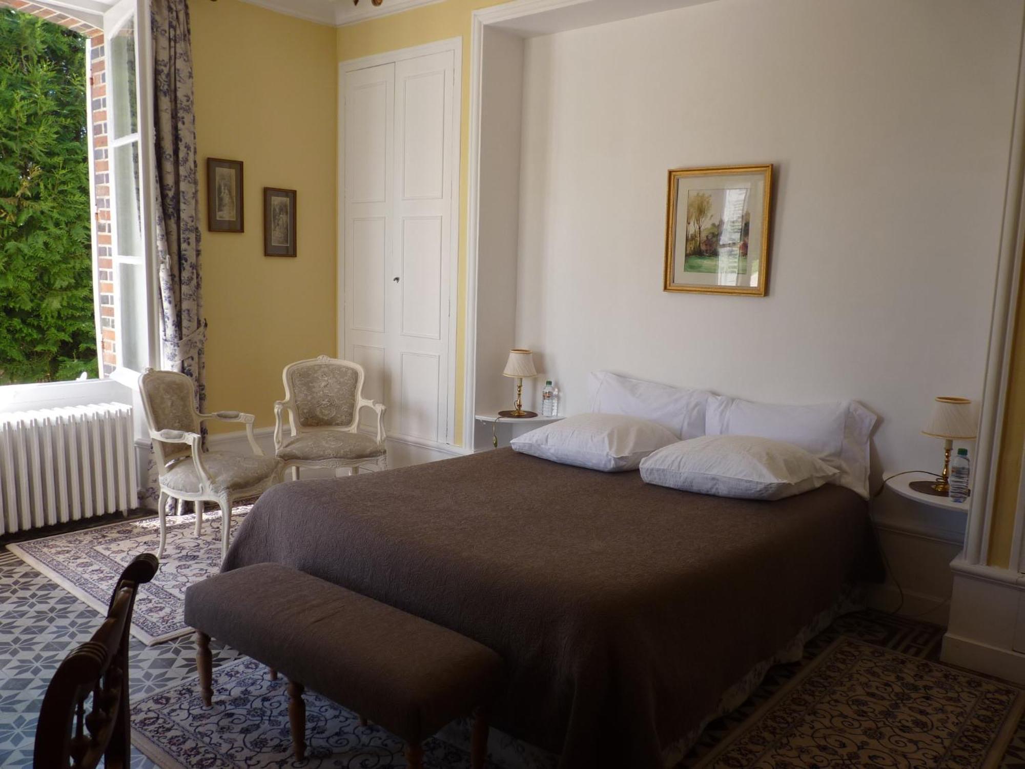 Le Clos Saint Nicolas Château-Renard Pokój zdjęcie